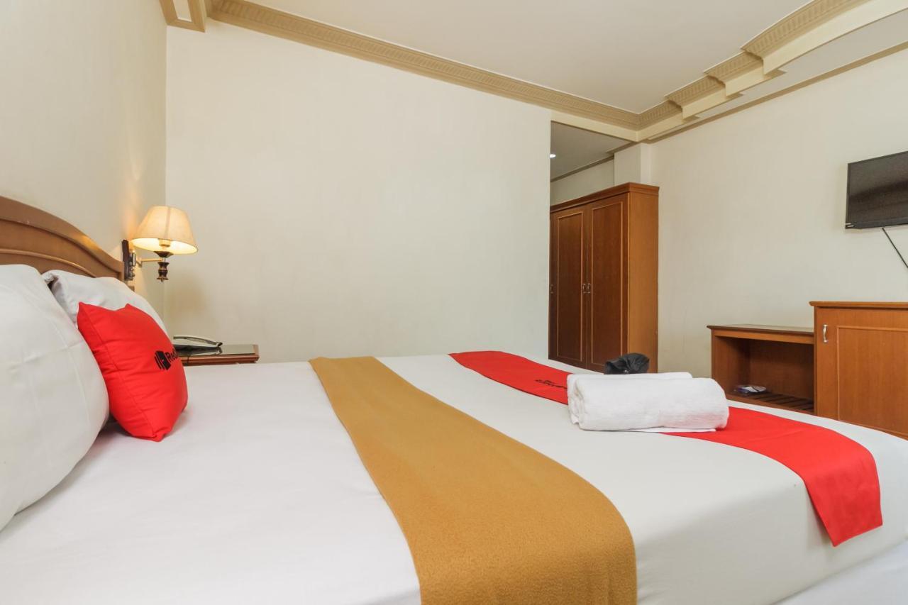 Reddoorz Plus Near Taman Siring Benuaanyar Eksteriør billede